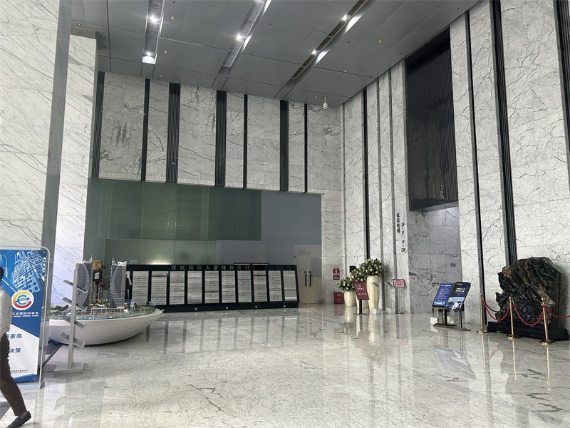 大厦大厅